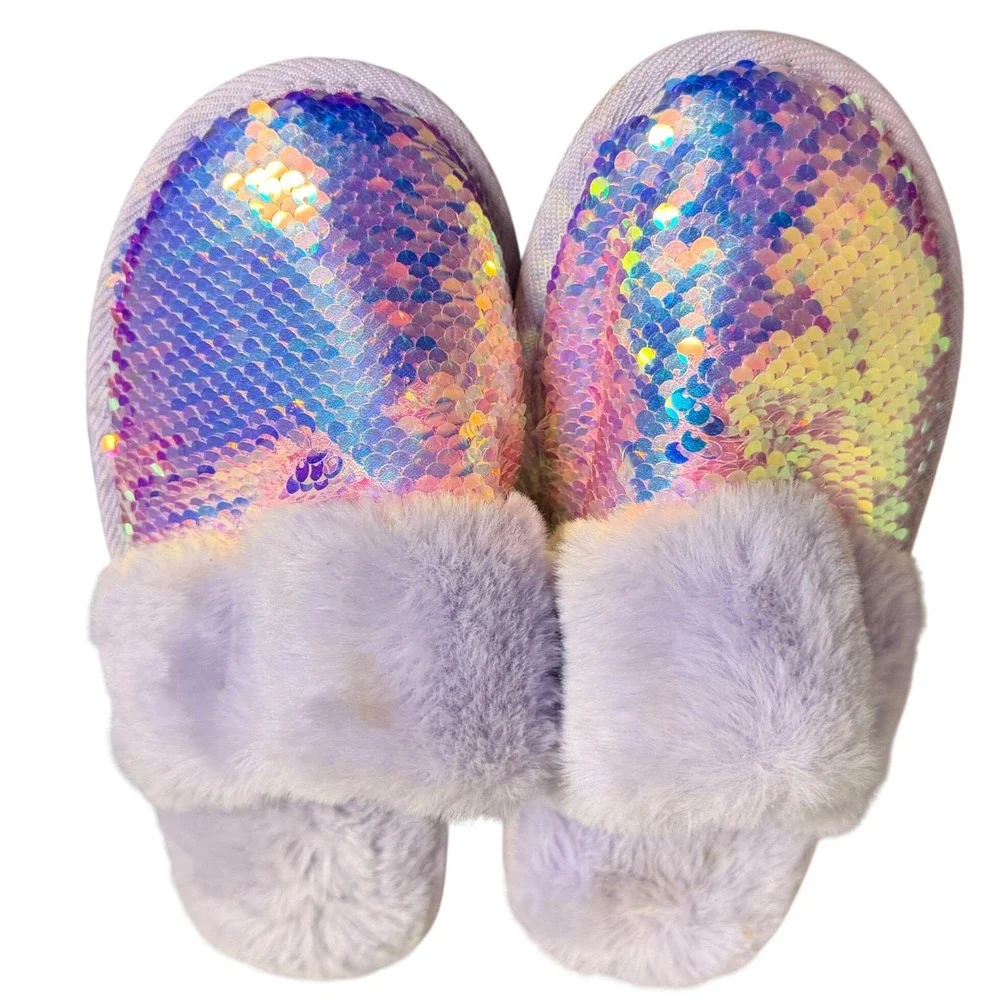 Target Slippers Girls M‎ 2/3 Purple Iridescent Sequin Faux Fur Glam Mermaid Cozy